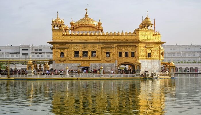 Golden Temple receives bomb threat, probe underway