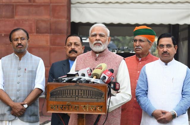 pmmodiurgesleadersofallpartiestomakecollectiveeffortstomakewintersessionmoreproductive