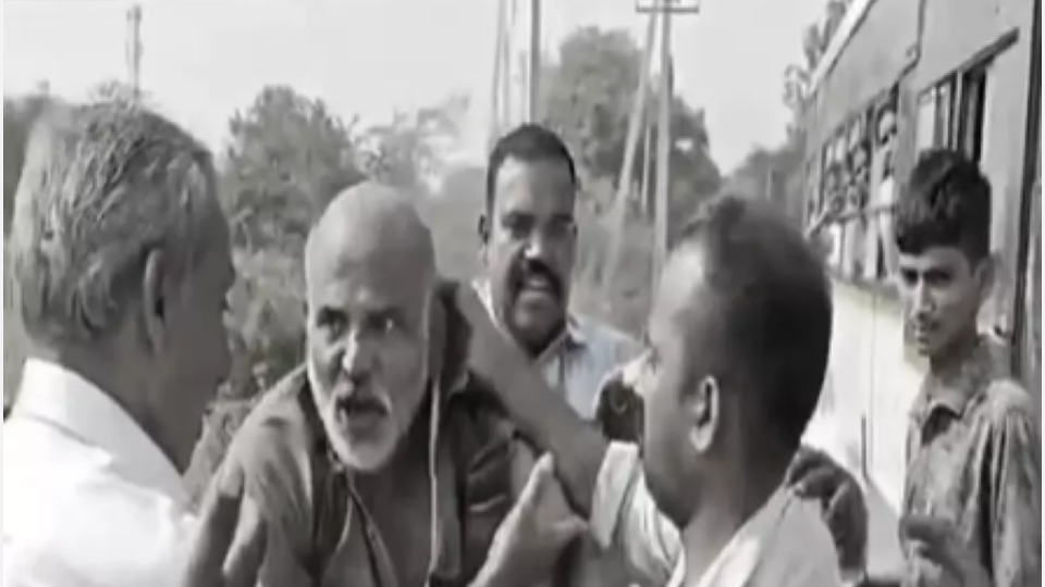 Man Attacks APSRTC Bus Driver For Not Giving Way