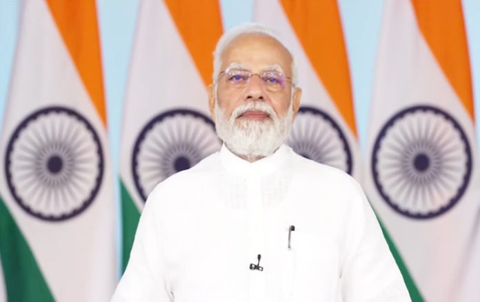 pmmodivirtuallyinauguratesandlaysfoundationstoneofvariousprojectsingujarat