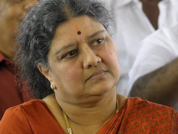 aiadmkappointssasikalaaspartychief