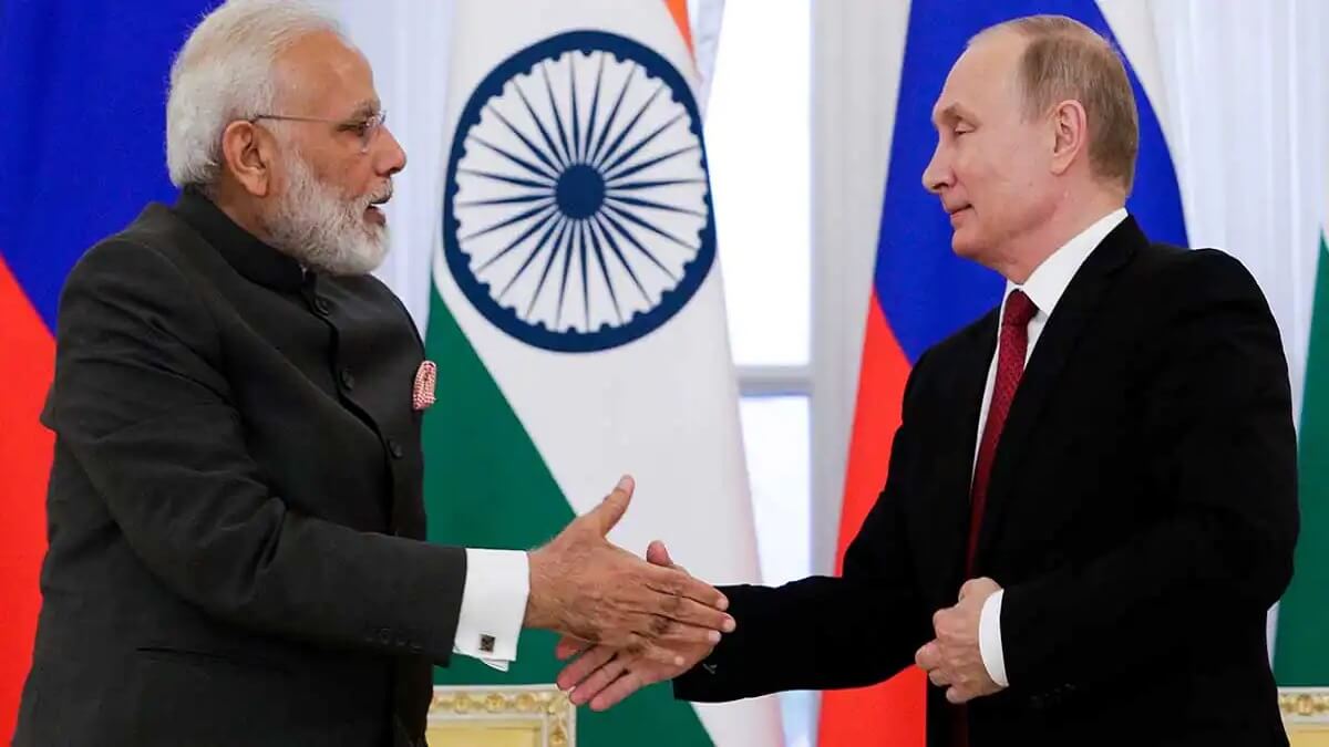 ukrainecrisis:pmmodidailstopresidentputinappealsforimmediatecessationofviolence