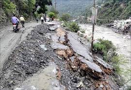 15peoplefeareddeadinlandslideinuttarakhand