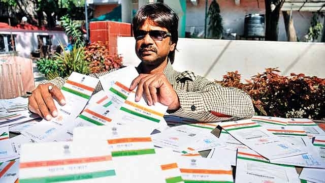 aadhaarcardmustforincometaxreturnfilingnewpanfromjuly1:cbdt