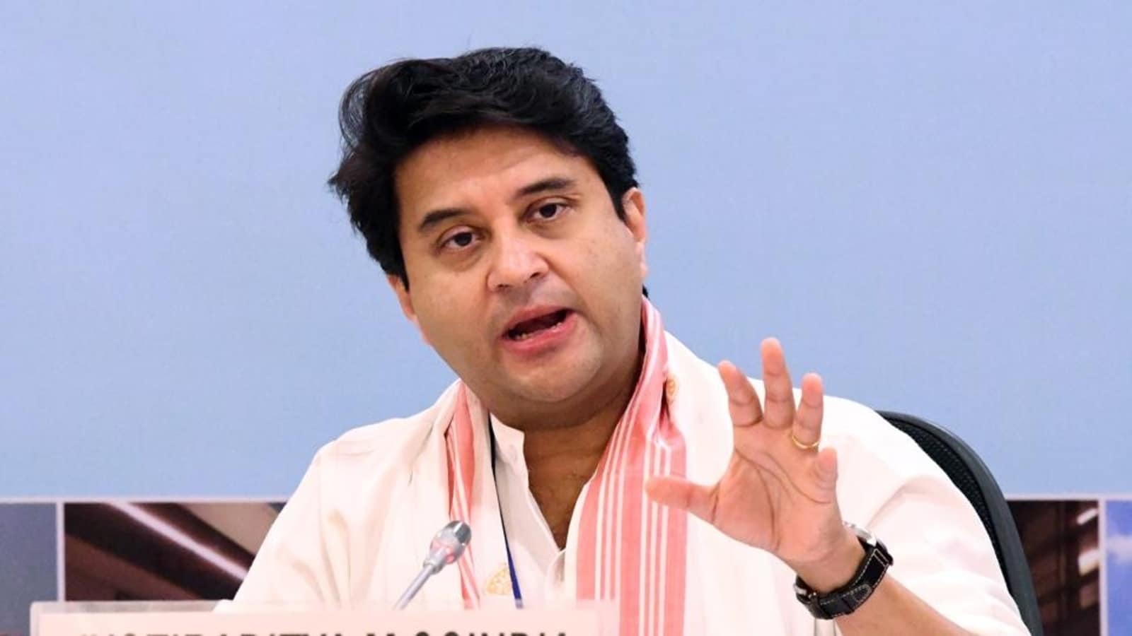 modigovtensuringaccesstoqualityessentialhealthcareservices:jyotiradityascindia