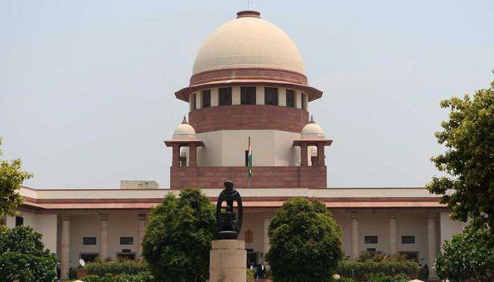 scexpressesanguishoverfilingofdefectivepetitionsonarticle370