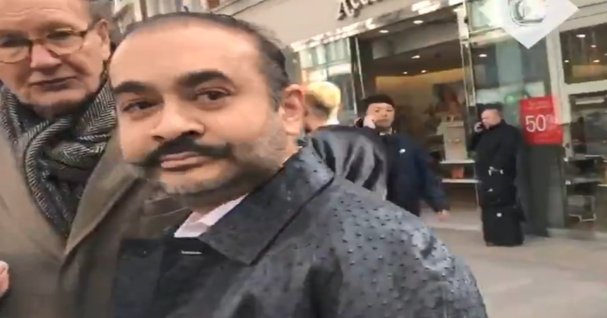 edsaysukgovthasapprovedhisextraditionrequestafterniravmodiwasspottedinlondon