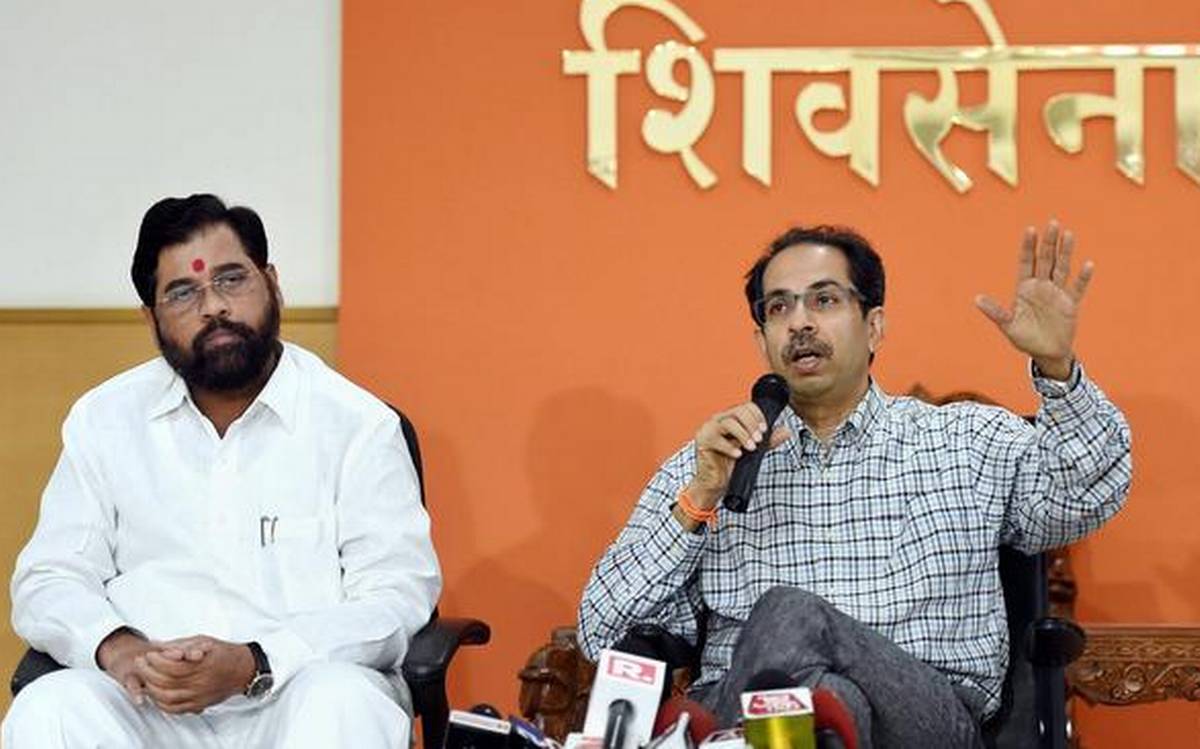 maharashtragovernorasksshivsenatoindicateitswillingnessandabilitytoformgovernment