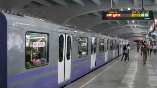 womanmolestedatmetrostationinkolkata