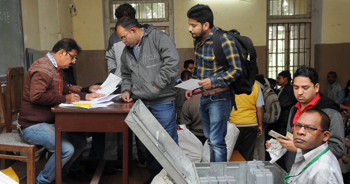 gujaratassemblyelection:ecordersrepollingin6boothsonthursday