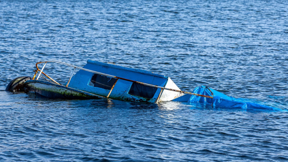 Boat Capsizes and Three Fishers Rescued Off in Thoothukudi, TN