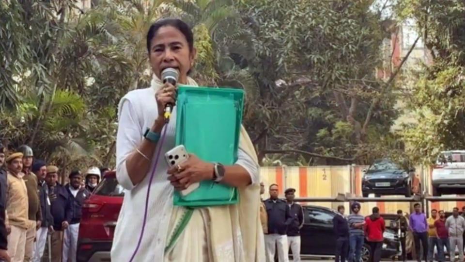 ED moves SC against interference by CM Mamata 