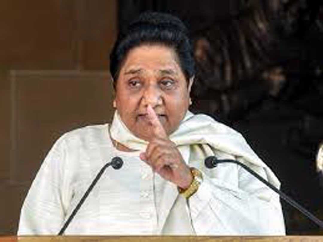 bjpusingmartyrdomofjawansforelectionpurposes:mayawati