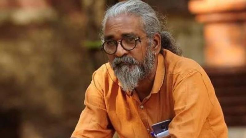 nationalawardwinningdirectorattackedbyallegedbjprssworkersoverfacebookpostonsabarimala