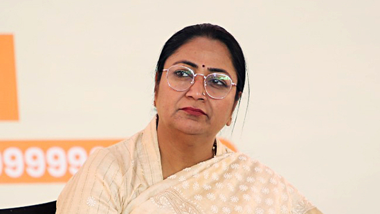delhigovttopresentwhitepaperonpreviousaaptenure
