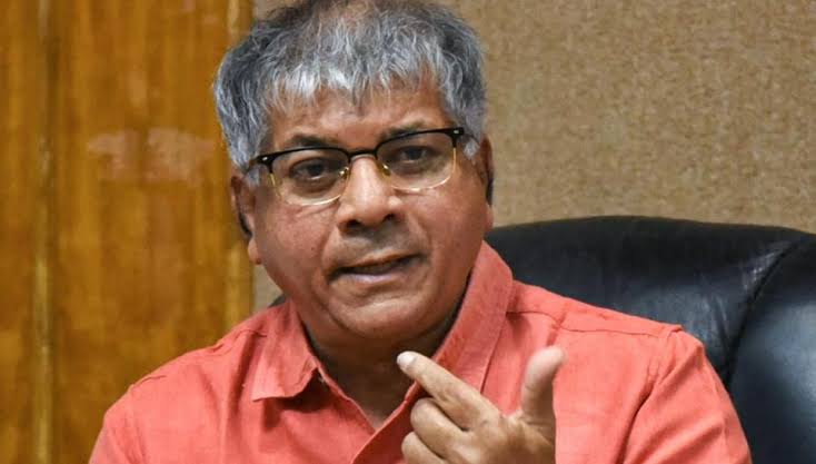 willseektimetomeetmahaguvforimposinggovernorsrule:prakashambedkar