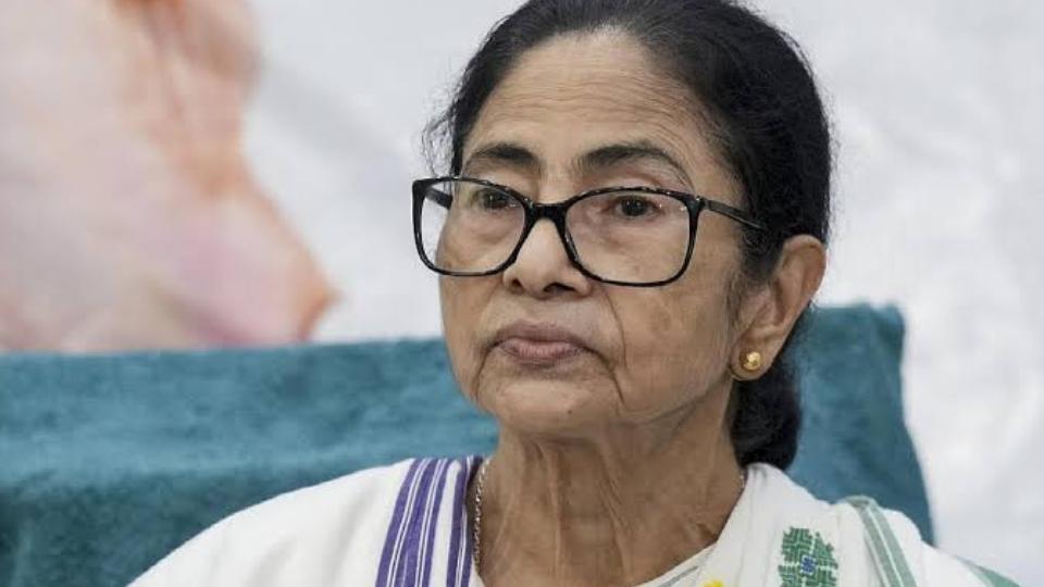 Mamata Moves SC Challenging EC