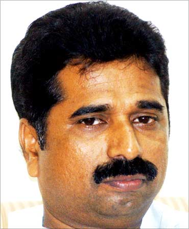 formerkarnatakabjpministerhalappagetsacquittedinrapecase