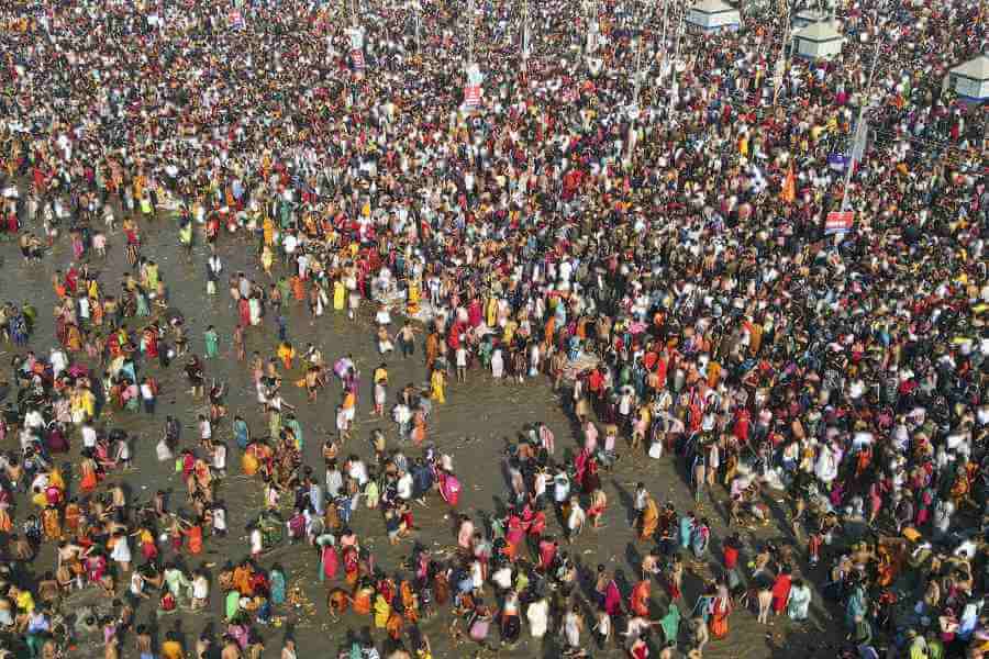 kumbhmela2025:over2croredevoteestakeholydipinsangamonmaghpurnima
