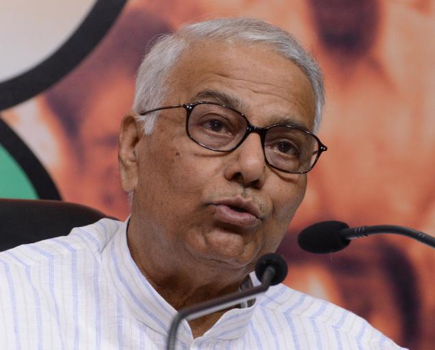 formerfinanceministeryashwantsinhaquestionstothecentralgovernment