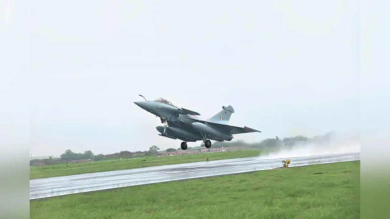 India signs deal for fifth-generation jets with French jet engine firm Safran