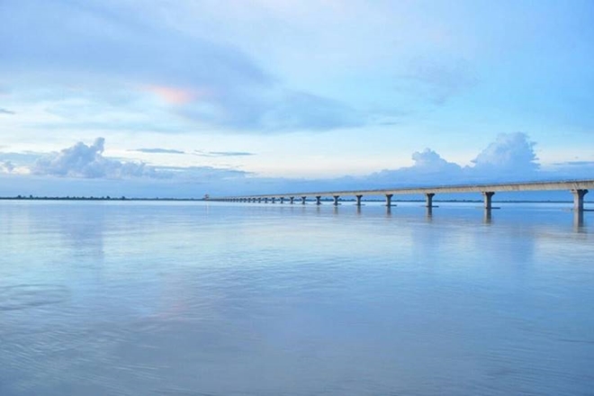 assamonhighalertaspmnarendramodivisitsstatetoinauguratedholasadiyabridge