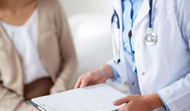 3000maharashtraresidentdoctorsremainonmassleave