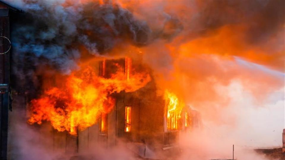 Six people killed as wedding pandal catches fire in Bihar