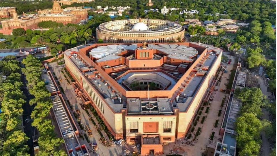 Man held for entering Parliament House by climbing wall