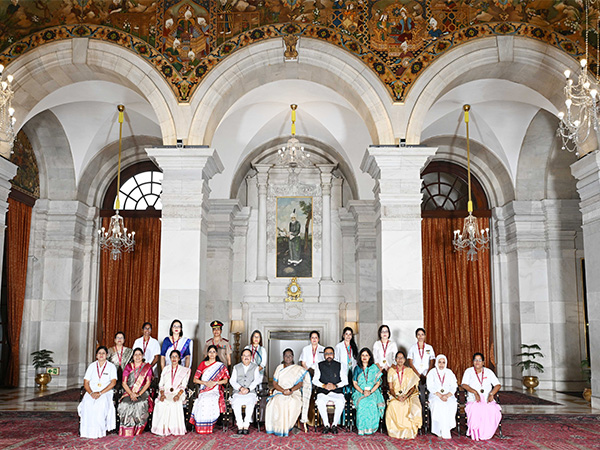 President Murmu honours 15 nurses with National Florence Nightingale Awards 2025