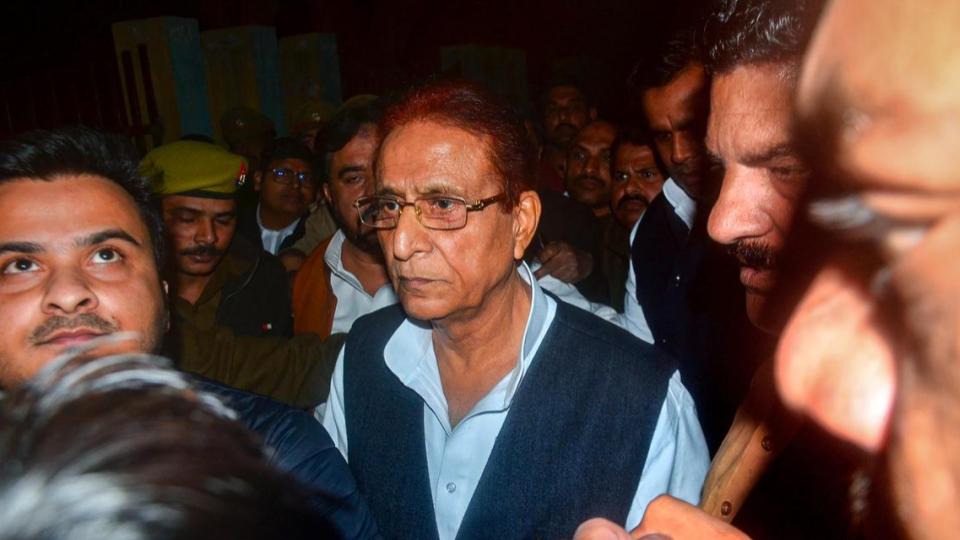 Enforcement Directorate Raids Premises Linked To Azam Khan’s Trust