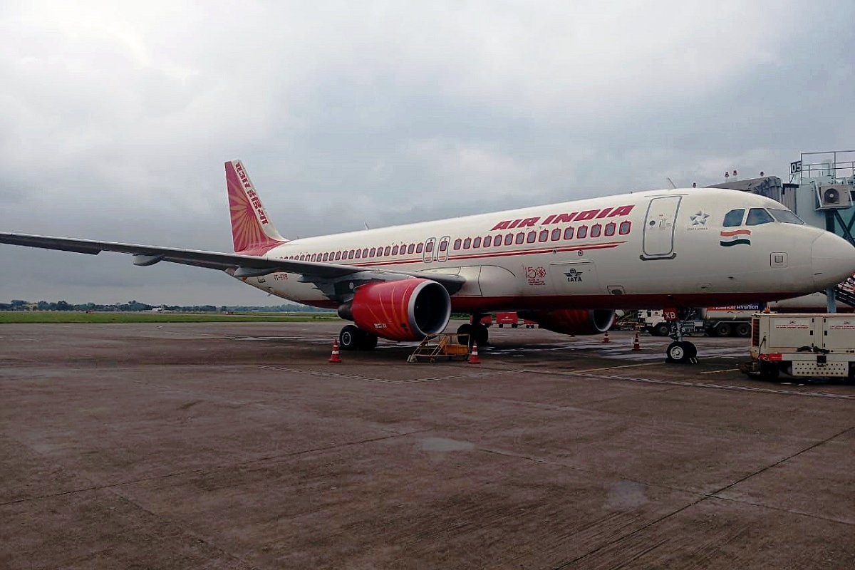 airindiaexpressflightmakesemergencylandingatthiruvananthapuram