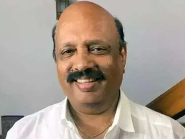 ncpchiefsharadpawarremovesmlathomaskthomasfrompartyworkingcommitteeforseriousindiscipline