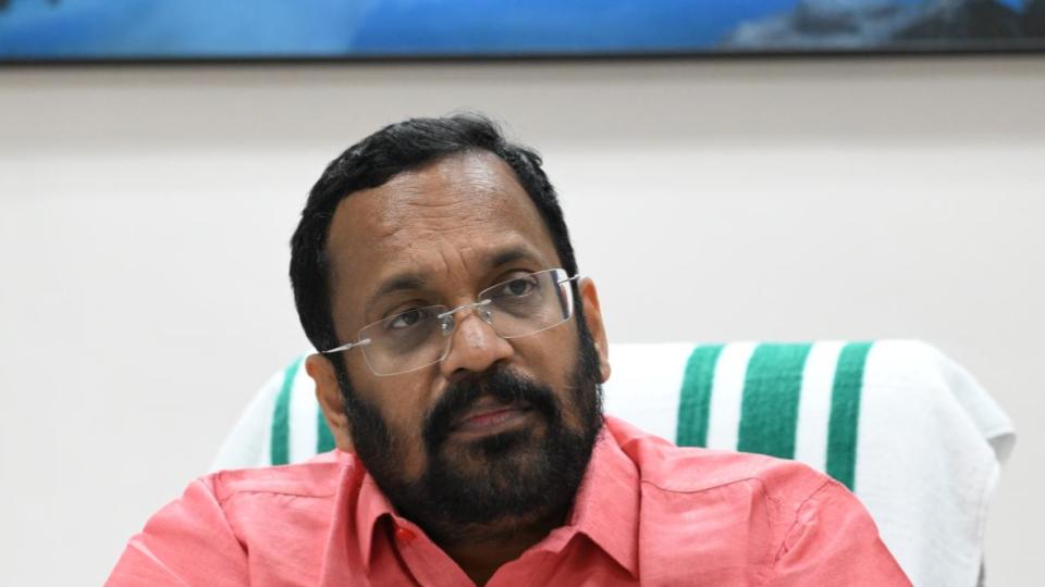 Former Kerala Minister K Rajan Condemns Police Brutality in Delhi