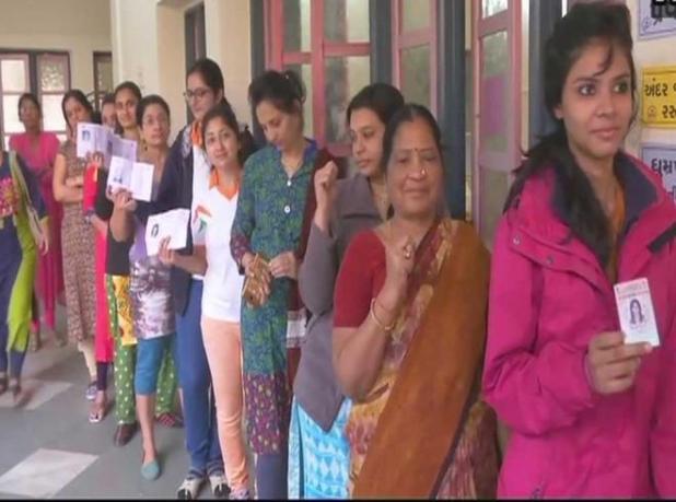 pollingfor1stphaseofgujaratassemblyelectionsbegins