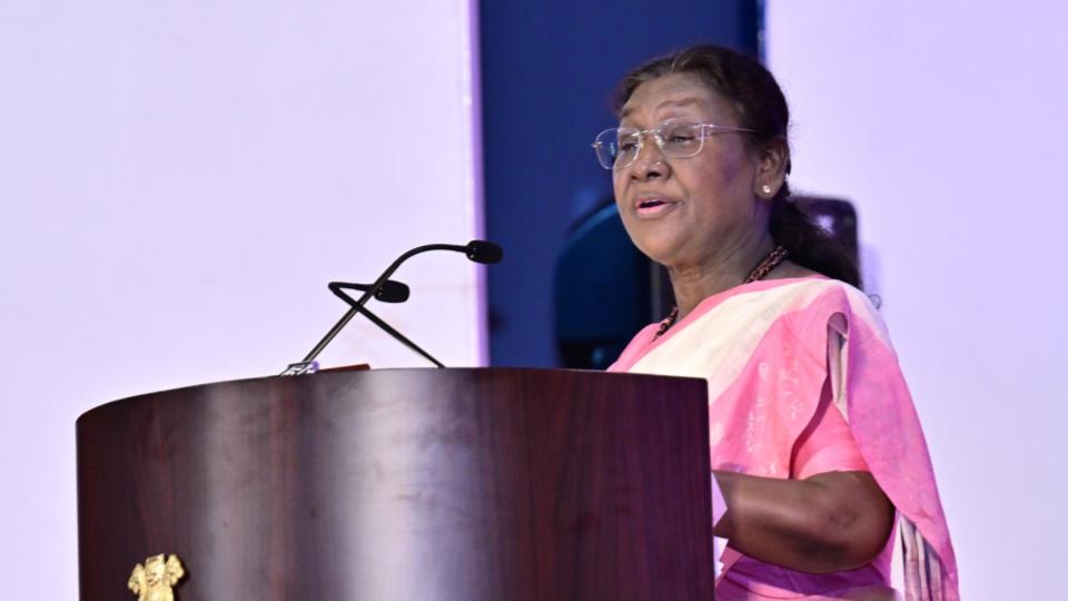 President Murmu Greets Nation for Guru Nanak Jayanti