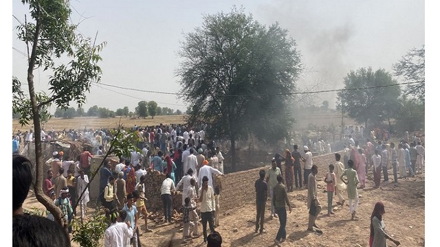 iafsmig21crashesinrajasthan;twocivilianskilledpilotsafe