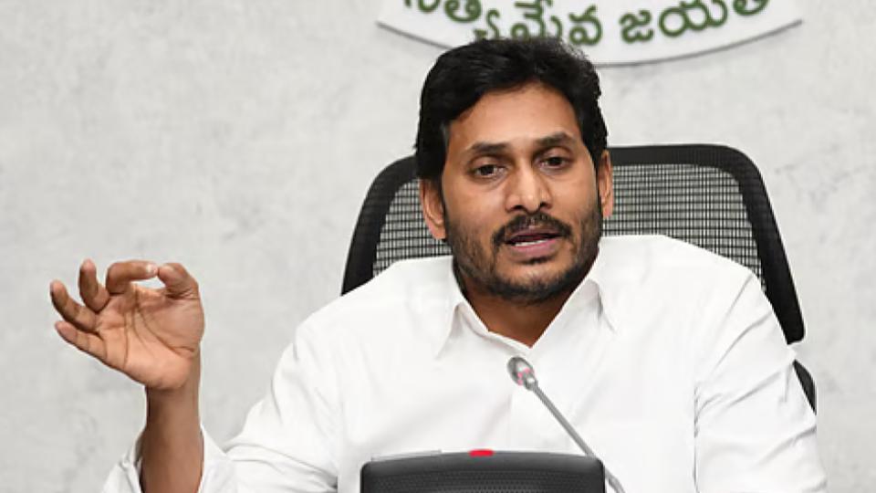 Jagan Mohan Reddy visits cyclone Montha-hit areas in AP