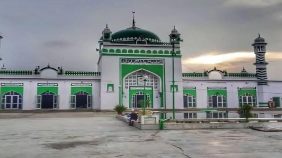 petitionfiledclaimingsambhal’sjamamasjidbuiltontemplesurveyordered
