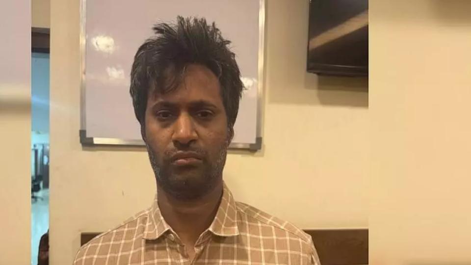 man-held-for-allegedly-stabbing-parents-to-death-in-bengaluru