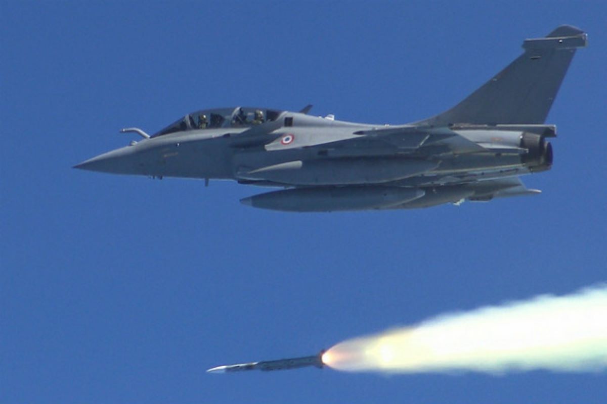 drdoandindianairforcesuccessfullyflighttestlongrangebomb