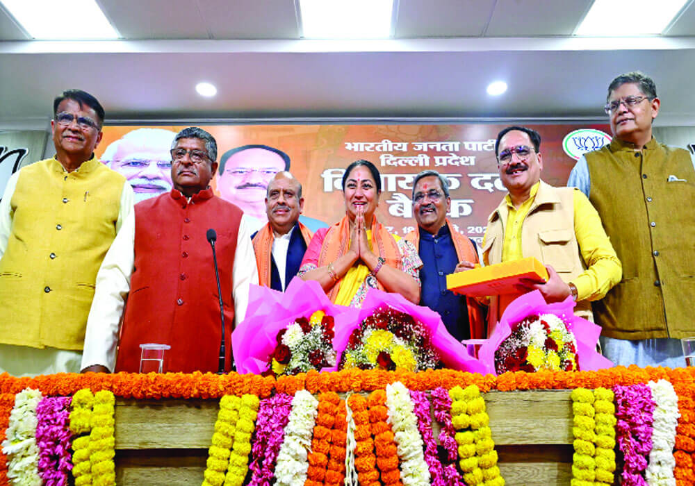 bjpgovernmentallocatescabinetportfoliosindelhirekhaguptakeepsfinance