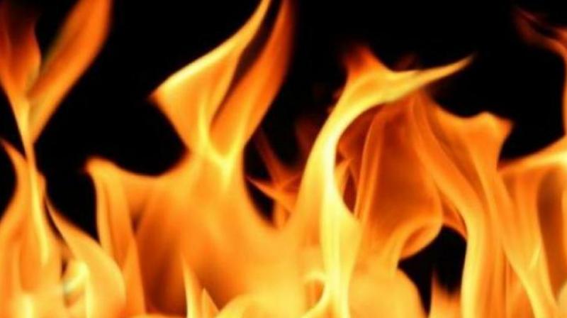Fire at two hospitals in Delhi