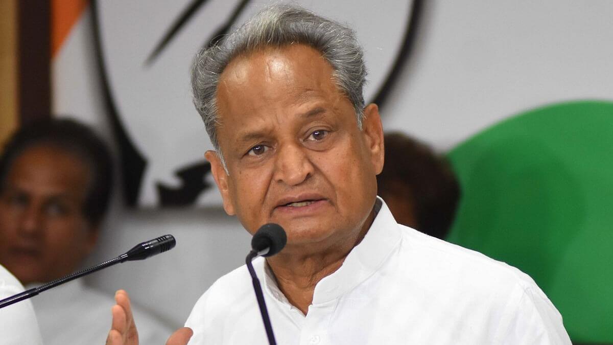 rajasthancmwritestopmmodiovercovid19vaccinestockappealstoprovideatleast30lakhdoses