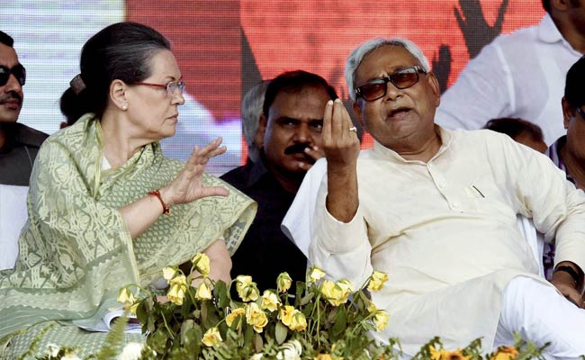 biharcmnitishkumarmeetssoniagandhi