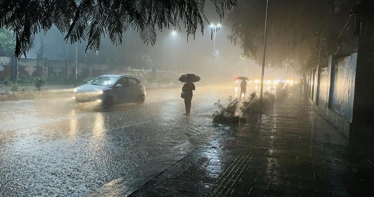 heavyrainfallinsouthernstatesthunderstormsineastheatwaveinrajasthangujarat:imd