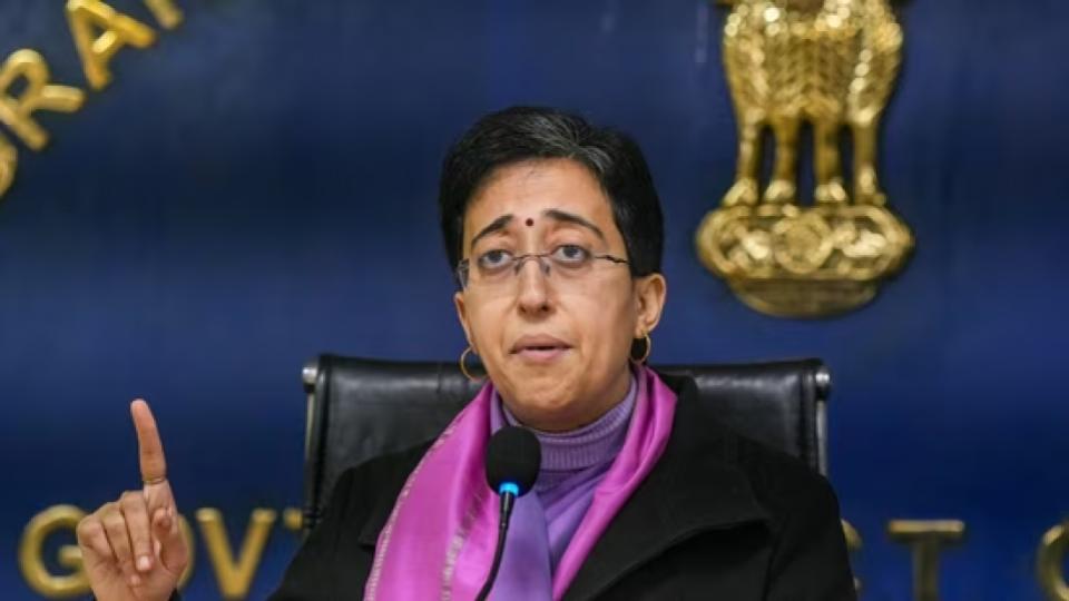 bjpfieldsexmprameshbidhuriagainstcmatishiinfirstlistindelhi