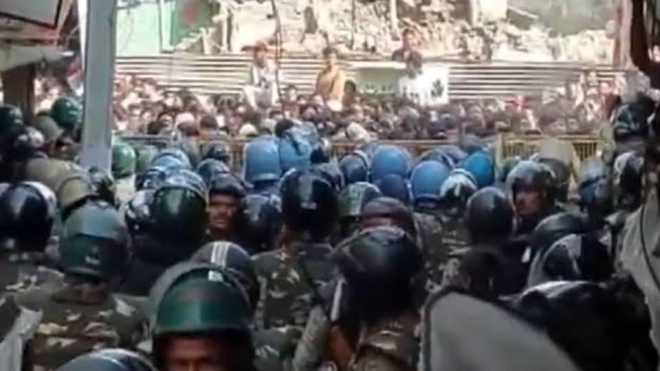 Protests Erupt in Ujjain as Demolition Work in Part of Shahi Masjid