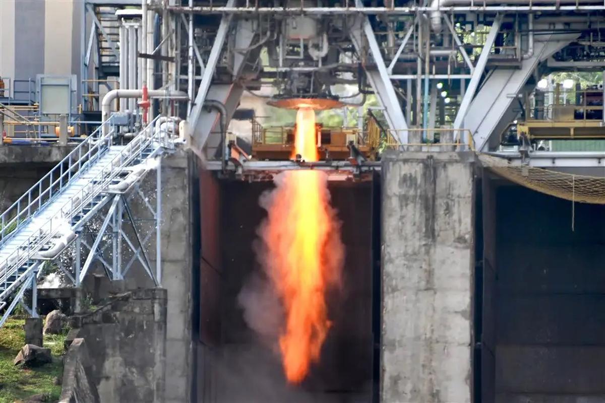 isroconductssuccessfulcryogenicenginetestforlvm3m6mission