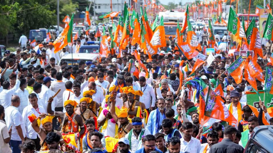 BJP’s Karnataka Padayatra Enters Day Two, To Cover 22 KM